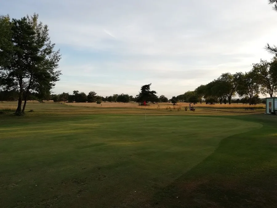 Golf de Mourmelon — photo 1