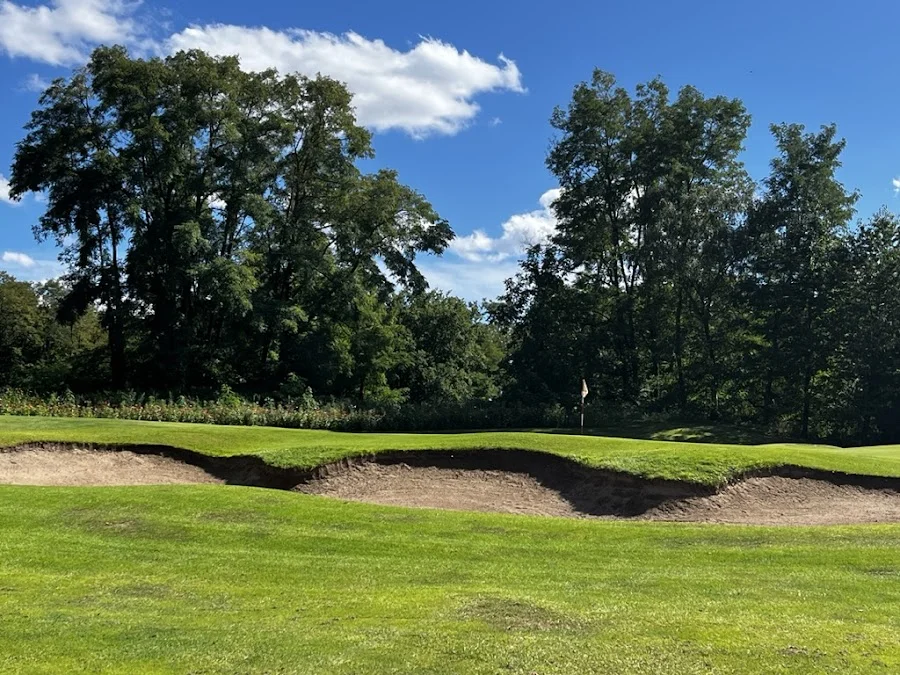 Golf du Château d’Avoise — photo 1