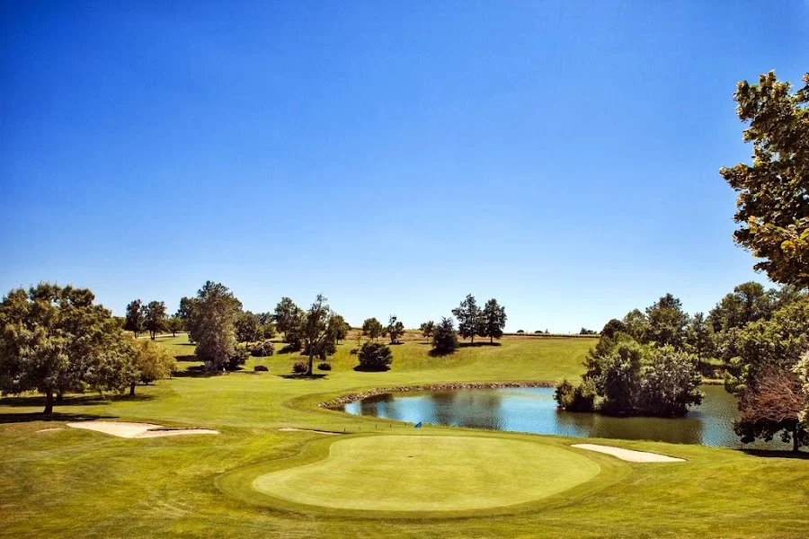 Golf du Château des Vigiers — photo 1